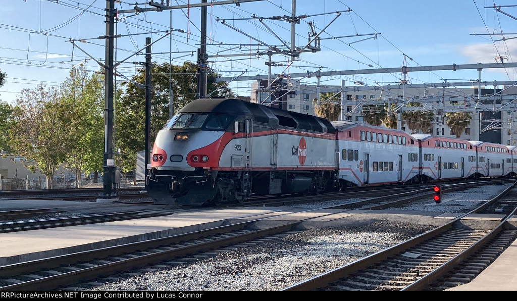 Caltrain #710 Southbound